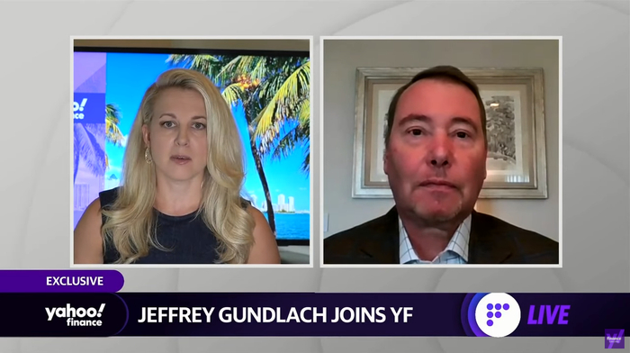 杰弗里·冈拉克接受雅虎财经独家专访 视频截图