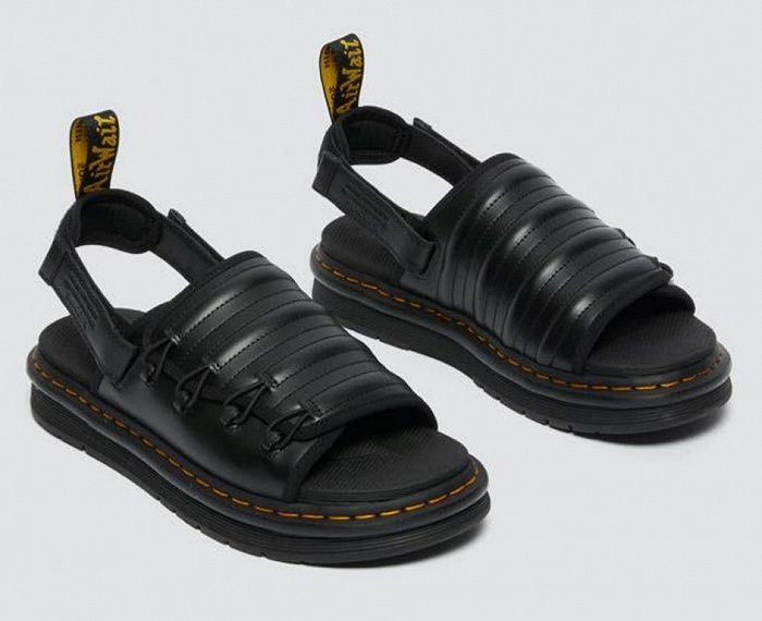 图片来源：Dr.Martens 