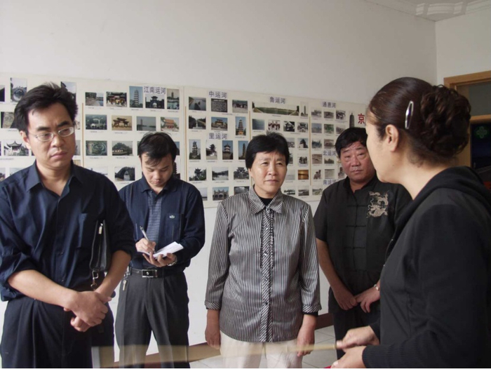 （创作期间，专家、学者莅临指导，企业供图，央广网发）