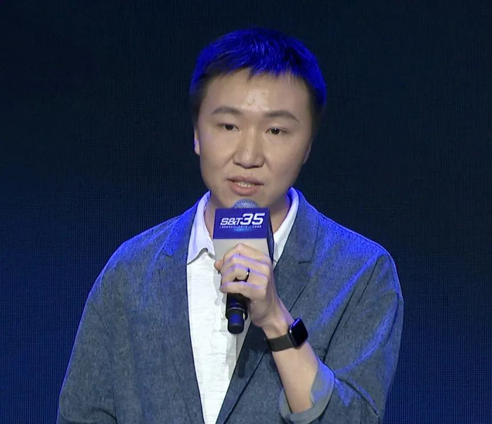 王世全：能帮人类完成“枯燥且危险”任务的机器人，应该长这样__财经头条__新浪财经
