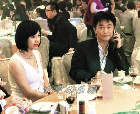 59岁吴宗宪晒全家福,4名高颜值儿女曝光,唯独少了老婆张葳葳|女儿|儿子|林志玲|比耶|吴姗儒_新浪娱乐_新浪新闻