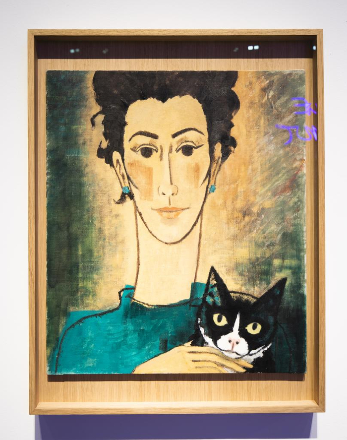 埃尔热的现代艺术作品，展览现场