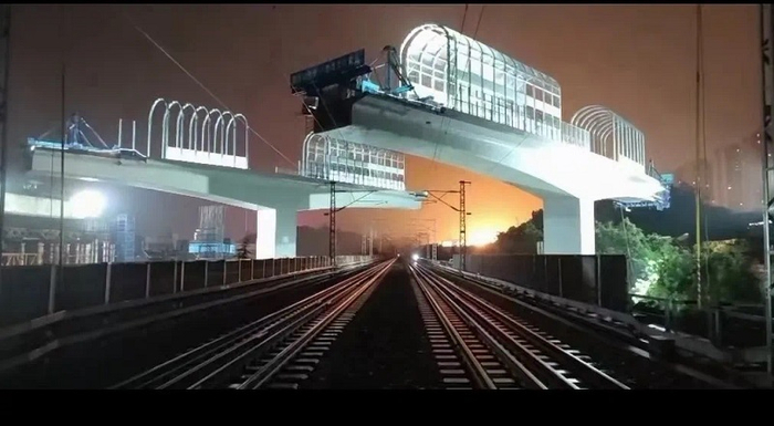 轨道转体（央广网发 中建六局供图）