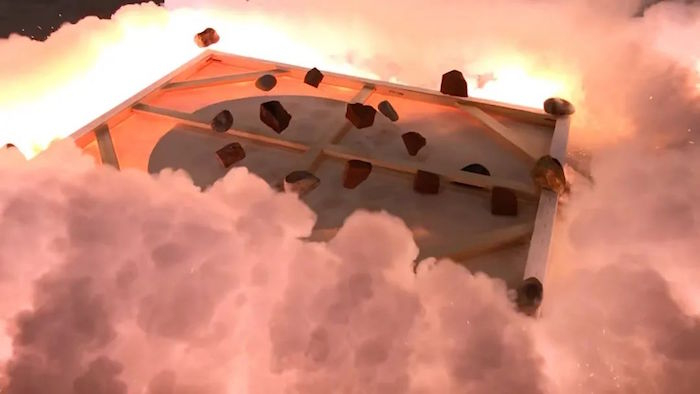 蔡国强《瞬间的永恒》作品截图，2021。蔡工作室提供 