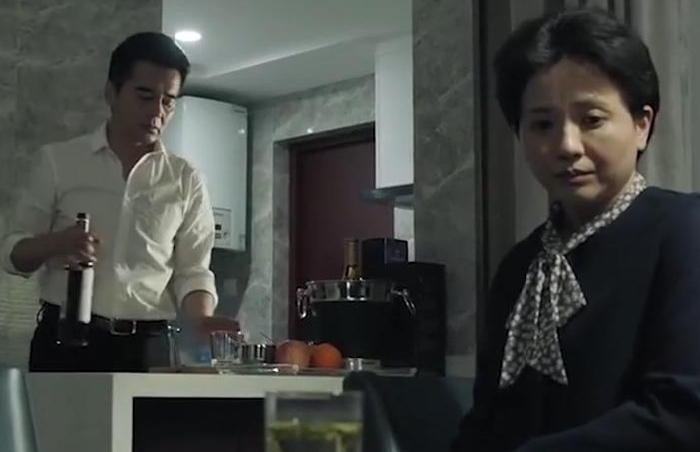 人民的名义：梁璐怀孕流产，甚至扭曲了感情观！她前男友是谁？|祁同伟|家世|大学_新浪新闻