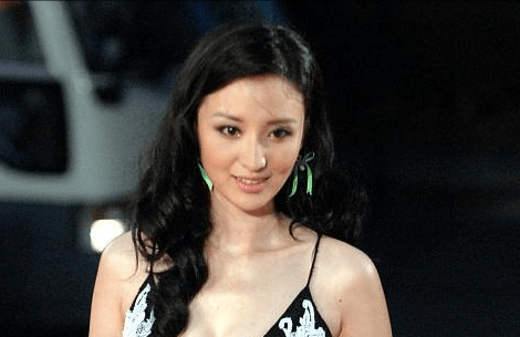 张萌“变脸”前有多美?旧照气质清纯动人,还撞脸高圆圆|张檬|出轨|辣妈|专业户|反击_新浪娱乐_新浪新闻