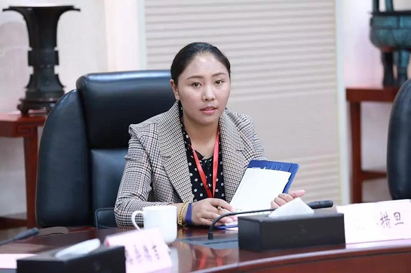 全国人大代表、西藏自治区那曲市比如县恰则乡那村党支部书记次仁措旦