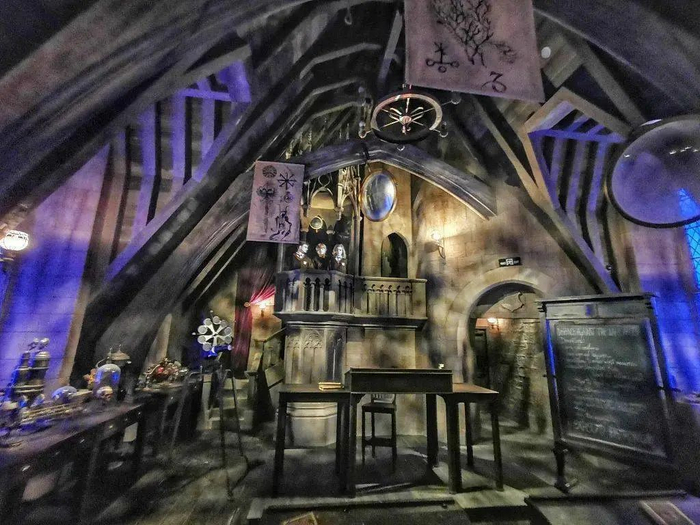 ▲霍格沃茨城堡内实景