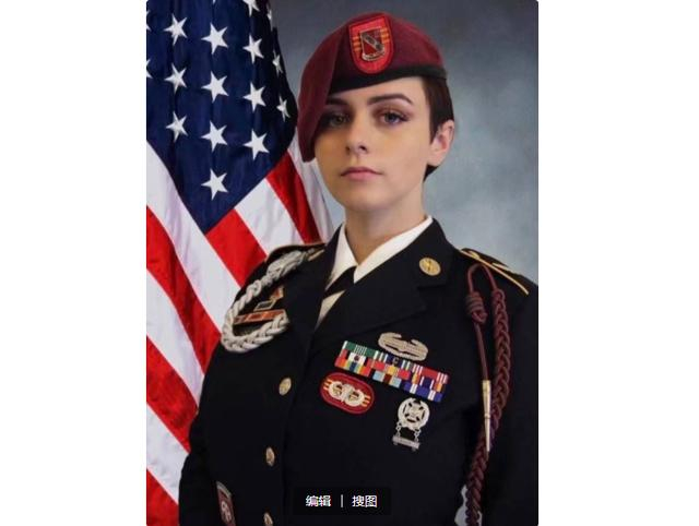 美国女兵的照片是真是假？偏假的原因有5个，冒充军人真的很难