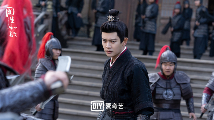 周生辰（任嘉伦饰）