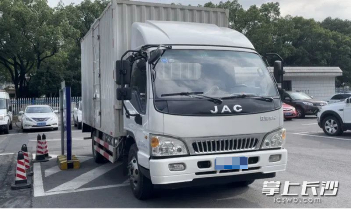 货车从外观上并未做较大改变。长沙晚报全媒体记者 张洋子 摄