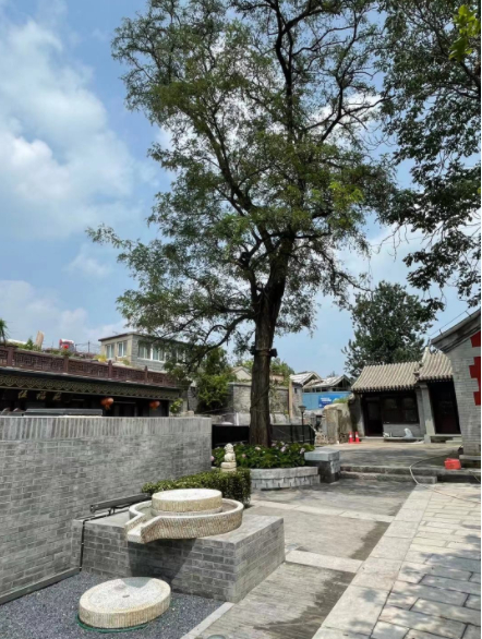 龙王庙广场。