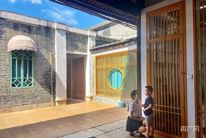 “朱紫慧童书院”一角（央广网发龚雯摄）