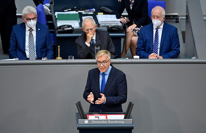 当地时间2021年9月7日，德国柏林，德国左翼党“领衔候选人”巴尔奇发表演讲。人民视觉 图