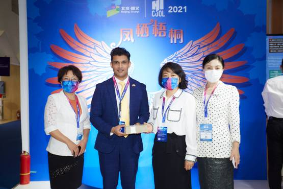 南非共和国BrandSA青年大使来到顺义展厅咨询HICOOL政策