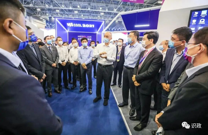 北京市委书记蔡奇等市领导现场交流