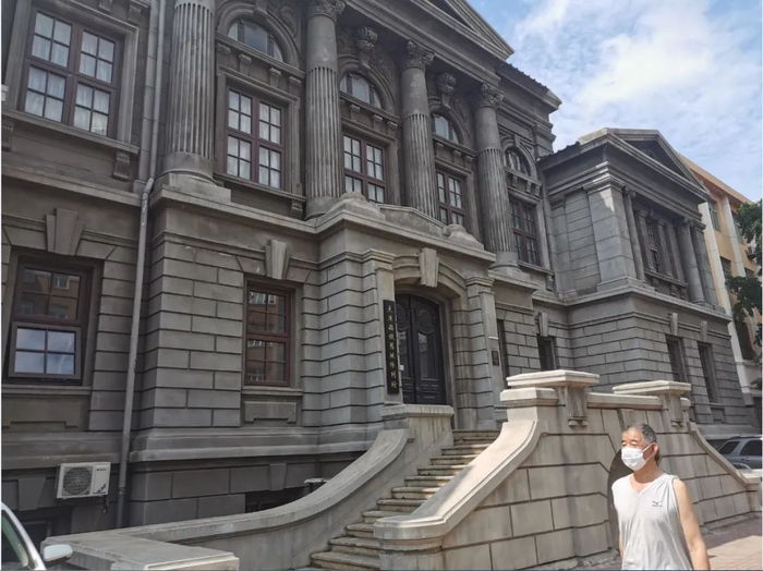 ▲大连满铁旧址陈列馆外景（郭翔 摄）