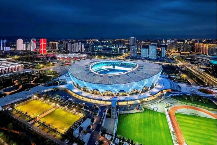 （全运会夜景图，图源西安国际港务区官方微信，央广网发）