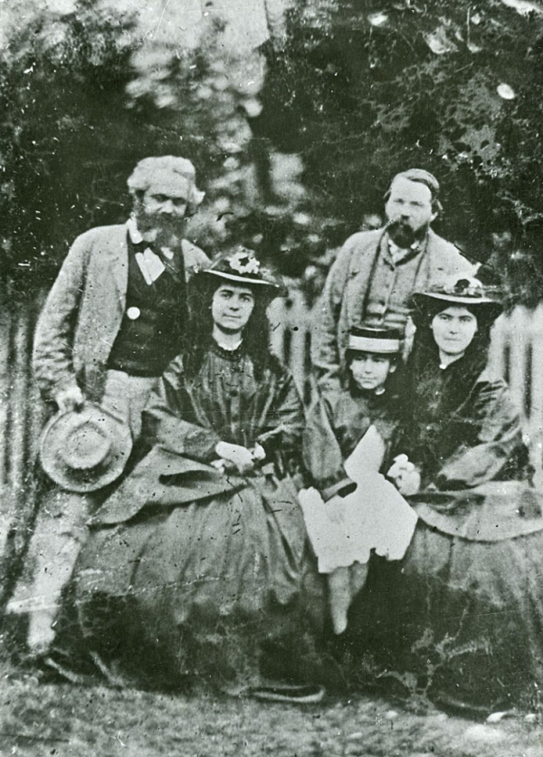 马克思同女儿们还有恩格斯