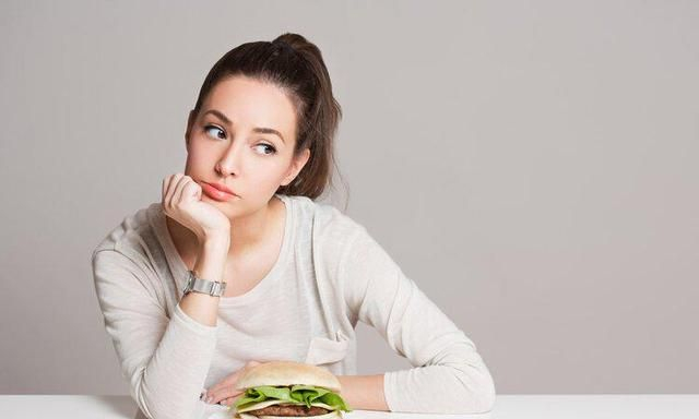 为什么饿过头就不饿了?长期没有饥饿感是怎么回事?一次性告诉你|饥饿感|饥饿|食物