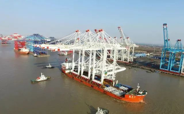 振华重工为摩洛哥丹吉尔码头