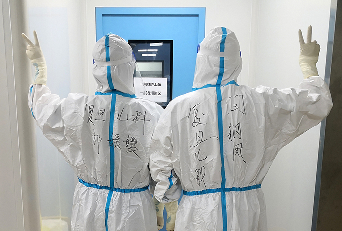 支援福建莆田的两位上海儿科专家