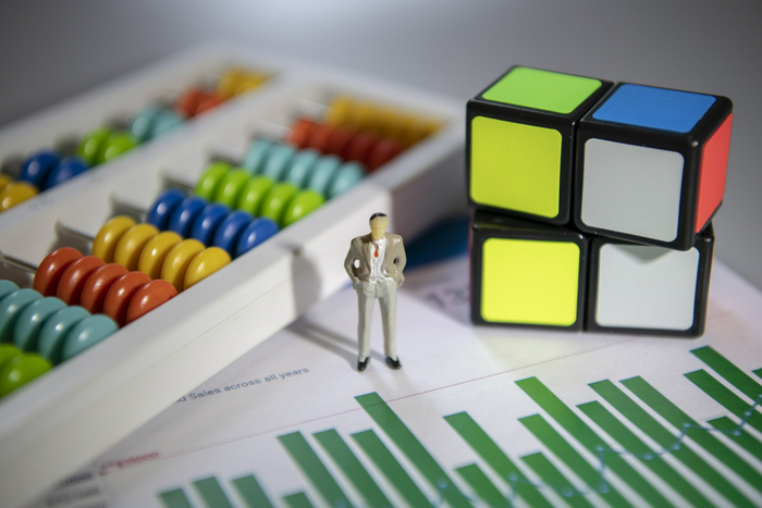 碧桂园服务拟以不超过100亿元的代价收购富力物业旗下的富良环球。图片来源/IC photo