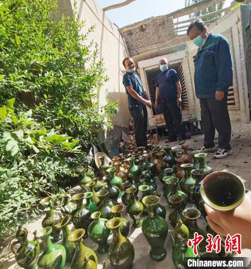 煤改电工程还为农村发展提供了可靠电力保障。　闫文陆 摄