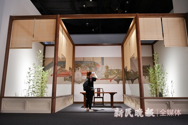 图说：一场以“品物游心——中国文人的生活与艺术”为主题的展览在上海交通大学闵行校区文博楼拉开帷幕。 新民晚报记者 孙中钦 摄