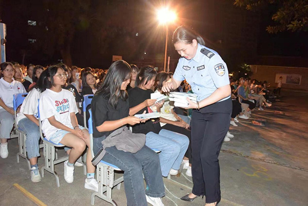 博白县禁毒宣传进校园（央广网发 黄章栋摄）