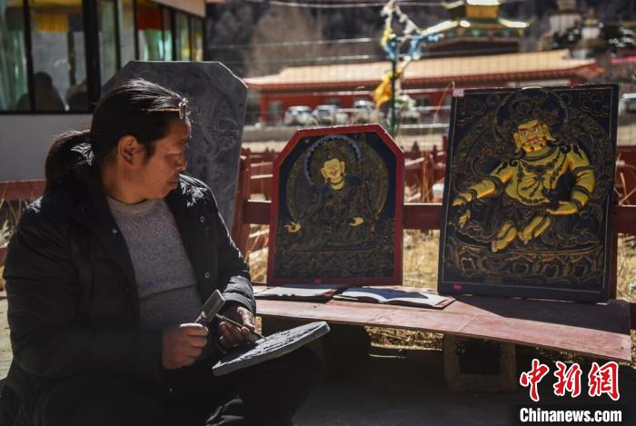 棒托石刻传习所。　刘彦岚 摄