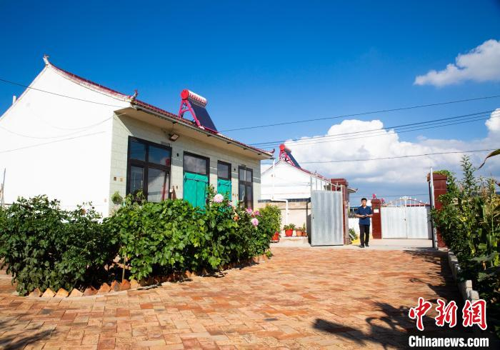 村民如今的居住环境。　张海峰 摄