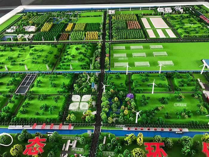 老港基地沙盘 本文图片除注明外，均由澎湃新闻记者 李佳蔚 摄