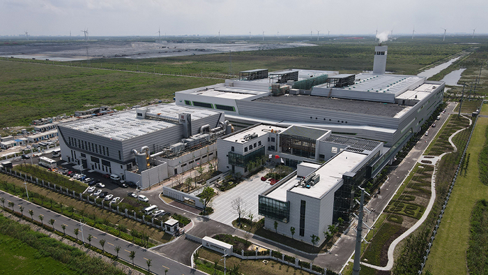 负责处置医废的上海市固体废物处置有限公司老港基地 受访者供图