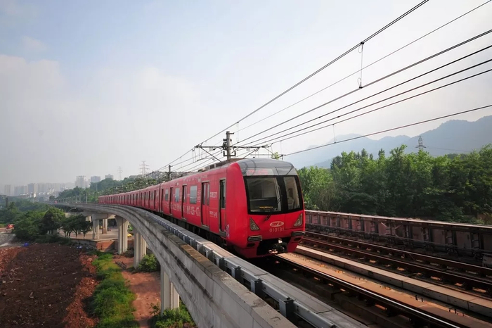 （重庆地铁1号线，图片来源：重庆轨道交通官微）