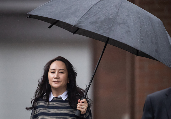 　　当地时间2020年11月23日，加拿大温哥华，孟晚舟案的听证会在加拿大温哥华再度开庭。通过孟晚舟和加拿大政府双方律师的交叉质询加拿大执法官员及边境官员，孟的律师试图证实相关逮捕程序侵犯了她的权利，并争取以滥用程序为由驳回引渡要求。