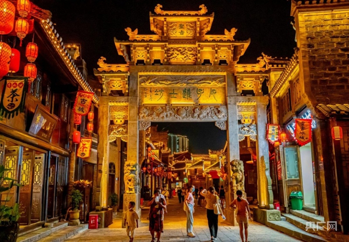 中南门古城（央广网发 彭俊 摄）