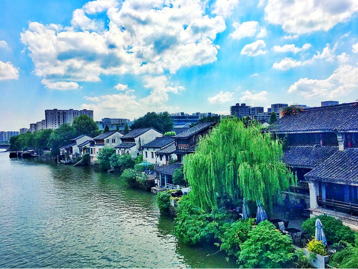 （杭州余杭塘河古运河，企业供图，央广网发）