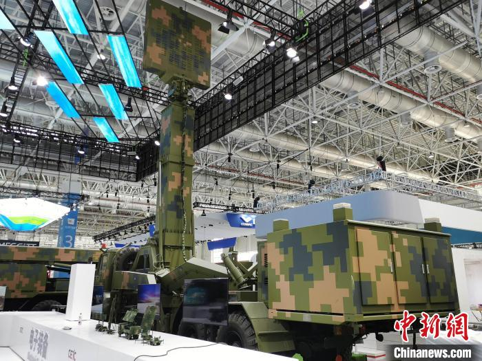 珠海航展，中国电科首次亮相的低空监视多功能雷达。　中国电科 供图