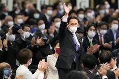 岸田当选自民党总裁后发表讲话 拟制定大规模经济刺激计划