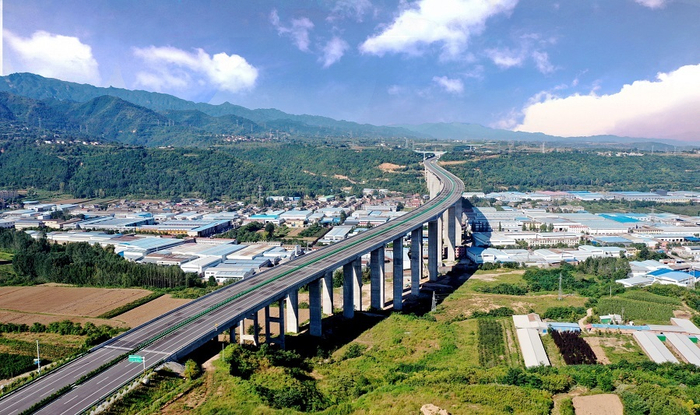 宝鸡至坪坎高速公路全线建成通车（央广网发 主办方 供图）
