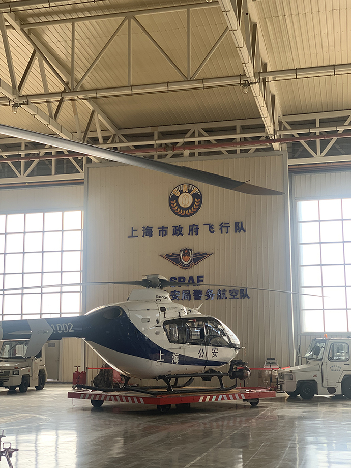 警航队的专用直升飞机。澎湃新闻记者 朱奕奕 摄