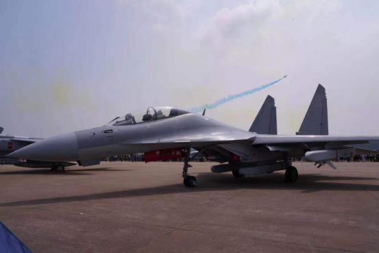 ▲歼-16D 图/航空工业