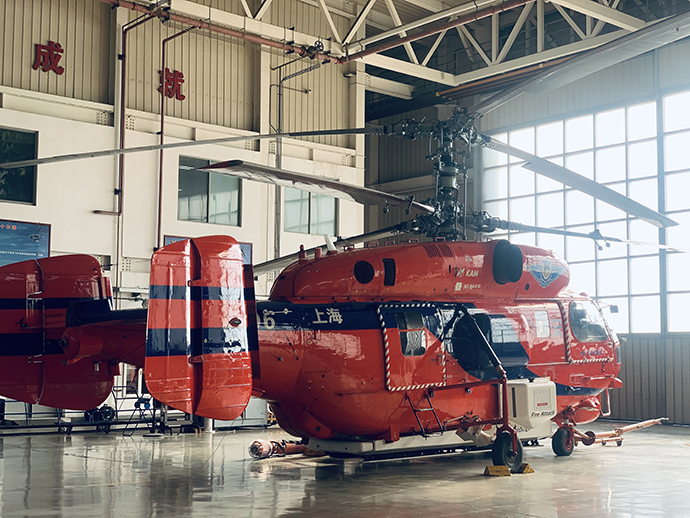 警航队的专用消防救援直升飞机。澎湃新闻记者 朱奕奕 摄