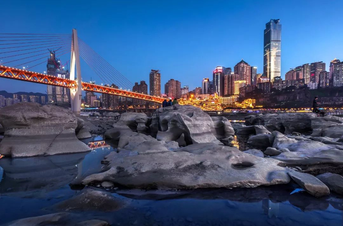 千厮门嘉陵江大桥 张坤琨 摄