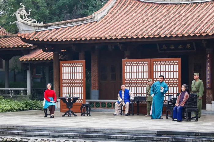 第五届中国戏曲文化周园林版京剧《书说·沙家浜》。（央广网发，丰台区文化创意产业促进中心供图）