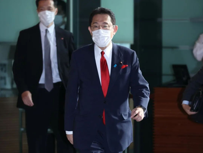 ▲5日上午，岸田文雄步入首相官邸（时事社）