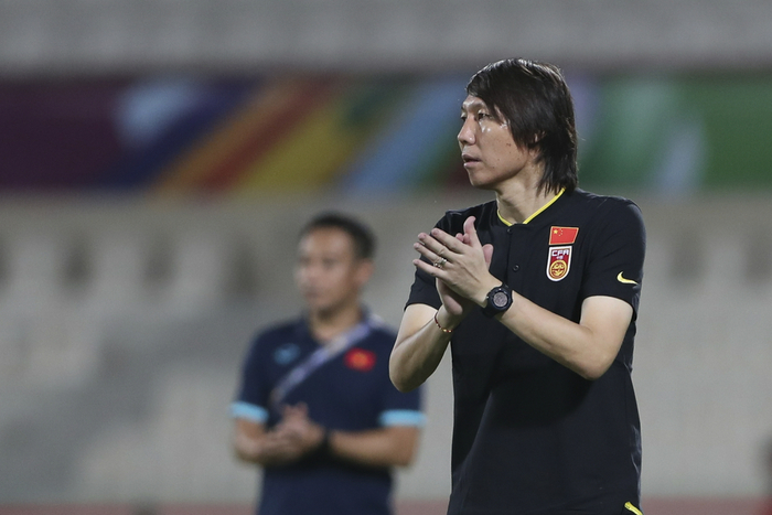 国足主帅李铁。