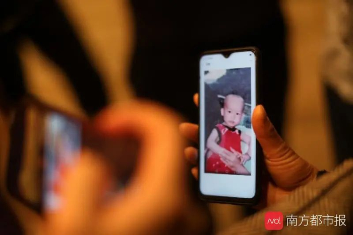 　礼礼幼时照片