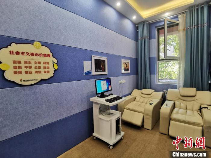 山西省太原市后小河小学心理健康教育中心音乐放松室。　高瑞峰 摄